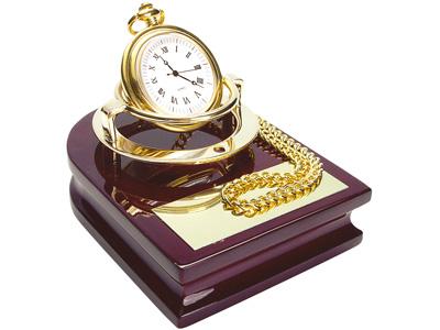 Часы «Магистр» на деревянной подставке с цепочкой для ношения в кармане